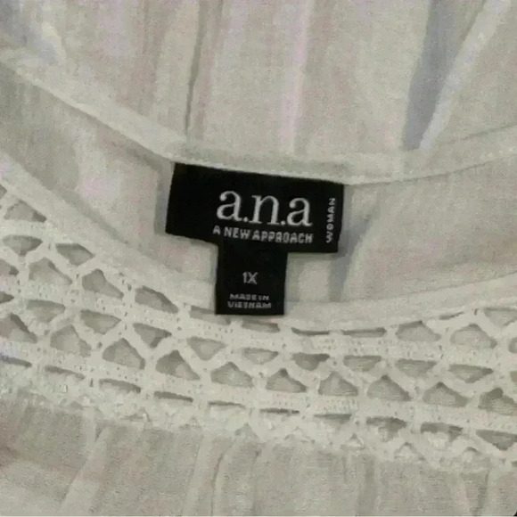 a.n.a.- white lace sleeveless cotton blouse- women’s 1X - Picture 4 of 4